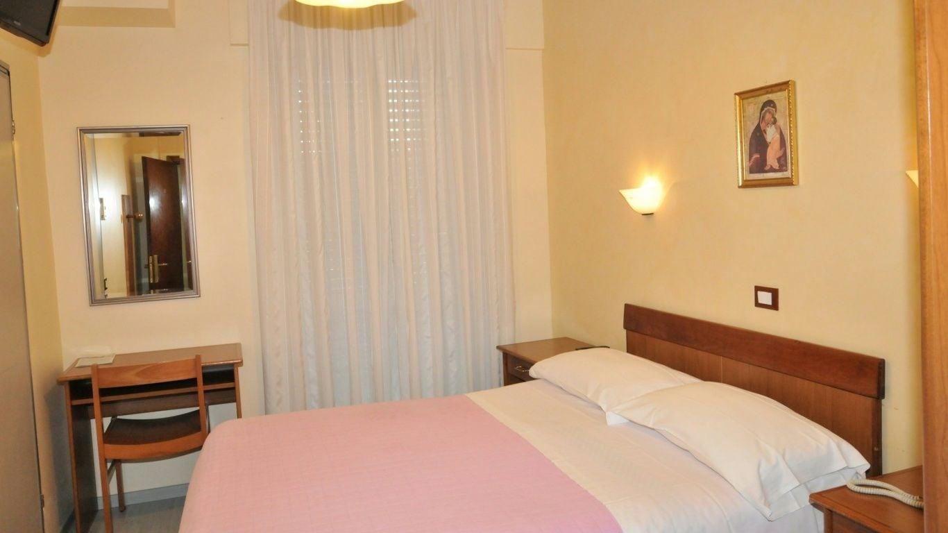Hotel Casa Tra Noi โรม ภายนอก รูปภาพ