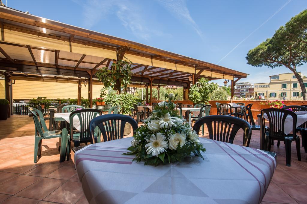 Hotel Casa Tra Noi โรม ภายนอก รูปภาพ